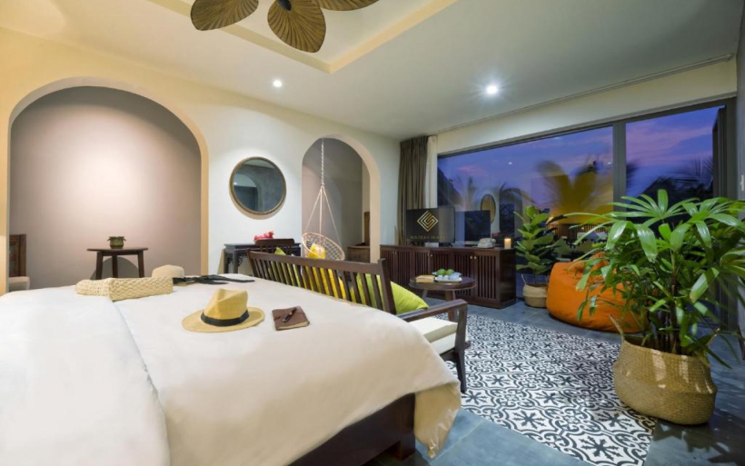 Khách sạn view biển Mỹ Khê, Đà Nẵng 100 phòng giá rẻ nhất khu vực