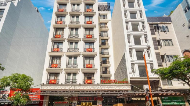 Bán khách sạn đẹp vị trí đắc địa khu phố tây An Thượng